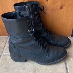 Timberland Black Leather Lace-Up Combat Boots